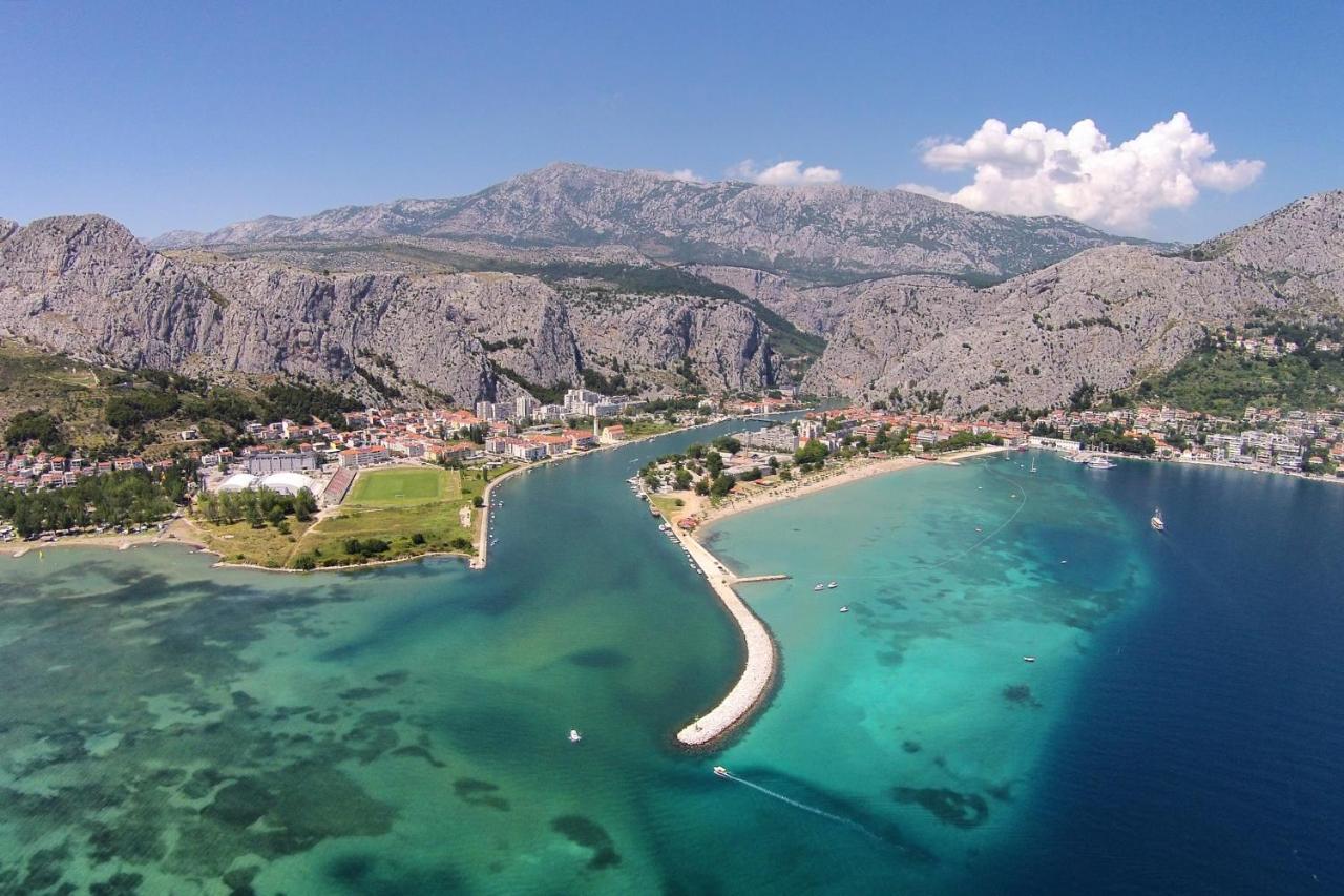 Apartments By The Sea Omis - 15485 Luaran gambar